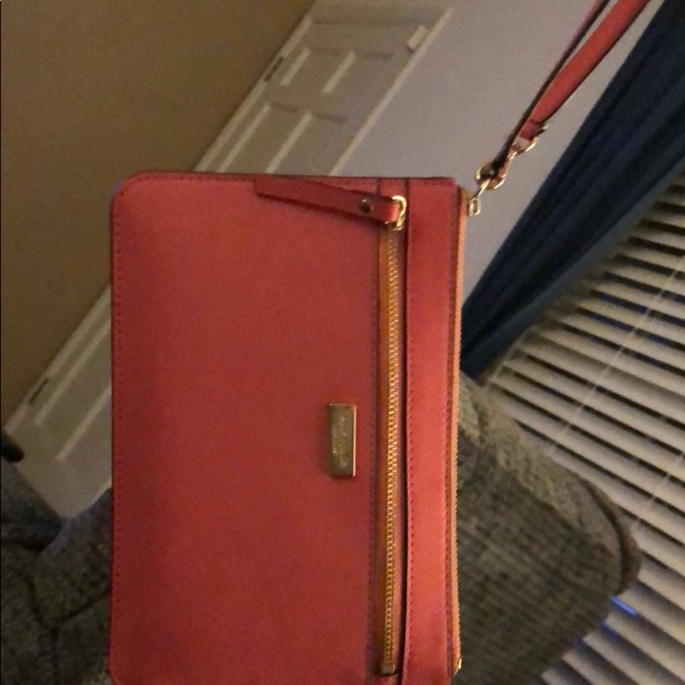 Kate Spade pink wristlet